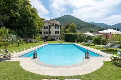 Villa Brancoli, Campagna Lucchese - 10pax