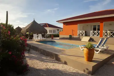 Image de Villa avec piscine privée, terrasse, parc protégé, de belles plages