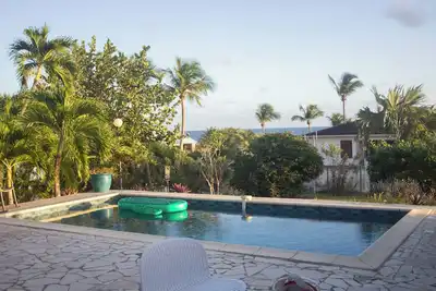 Image de Maison vue mer avec sa plage privée