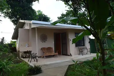 Image de Pete's Place C. R. Cottage Un paradis tropical!