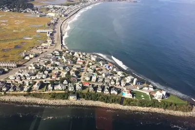 Image de Merveilleux Hampton Beach Oceanfront Home SITUÉ Sur Great Boars Head