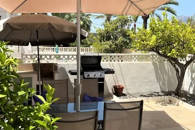 Albir Appartement dans maison avec piscine communautaire, avec jardin