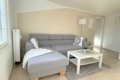 Image de Appartement confortable orienté sud avec vue sur la mer - central, calme, inondé de lumière