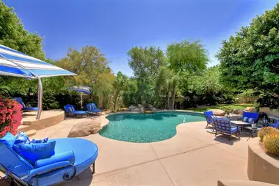 Image de Oasis sur la base de Camelback Mountain à Scottsdale / Paradise Valley Az