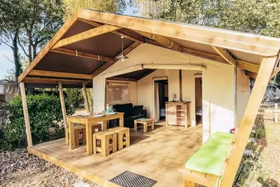 Image de Free Flower Standard 30m² 2 chambres - sans sanitaire 4 personnes