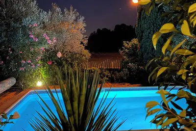 Image de Villa avec piscine pour 9 personnes proche de Montpellier du 26\/07 au 23\/08\/2025