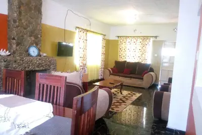 Image de Luxueux bungalow à 3 lits entièrement meublé