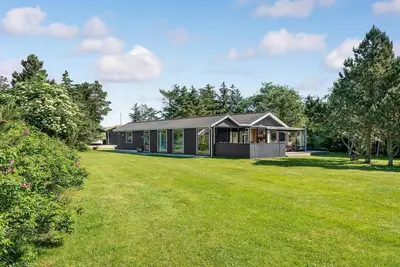 Image de Belle maison à Blåvand avec WiFi