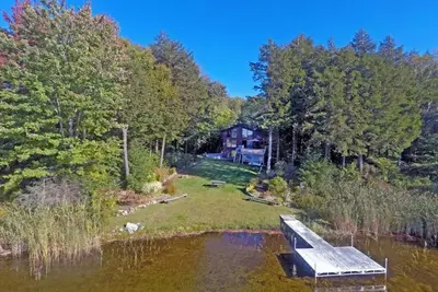 Image de Maison au bord du lac au coeur des Berkshires