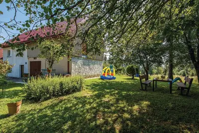 Image de Belle maison de 2 chambres à Fuzine