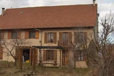 Image de Gîte Laforest : maison mitoyenne dans corps de ferme rénové