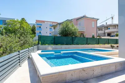 Image de Bel appartement à Podstrana avec WiFi