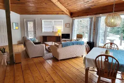 Image de Honeycomb Cottage - Sanctuaire Lumineux, Spacieux et Spacieux Avec vue sur L'eau!