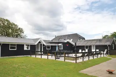 Image de Superbe maison à Blokhus avec sauna