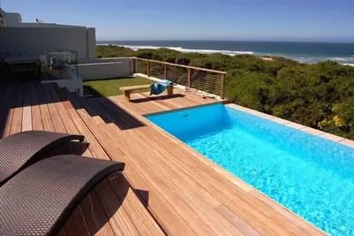 Image de Stunning Beachfront Villa