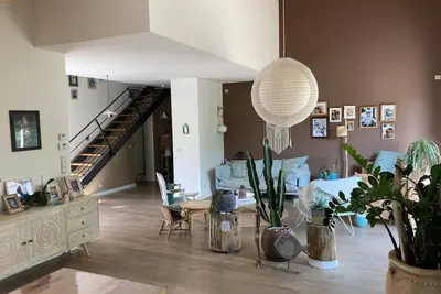 Image de Proche Montpellier Villa avec piscine en plein coeur de village