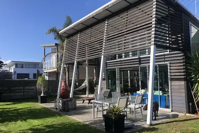 Image de Omaha famille moderne maison de plage No Rds Ă traverser