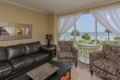 Image de 1301 Villamare ~ Belle 2br Villa avec vue sur l'océan à Palmetto Dunes