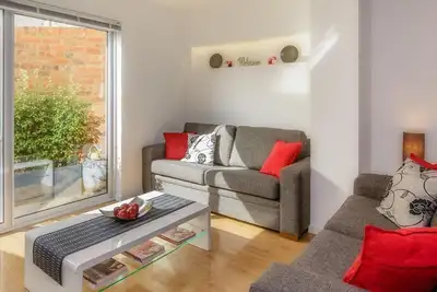 Image de Hobart centre-ville appartement avec parking hors rue; promenade facile au Cbd