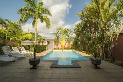 Image de Privé de luxe Oasis à Jacó