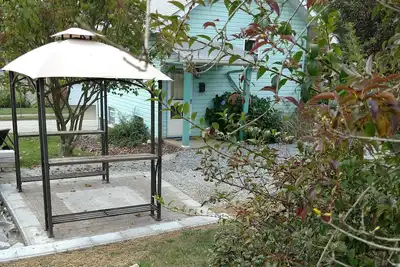 Image de Bungalow avec rendez-vous de luxe, bon prix!