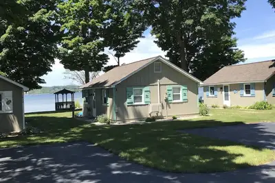 Image de Cozy Lake Leelanau Cottage