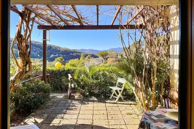 Image de Bel appartement de deux pièces à Bagnaia avec jardin et vue