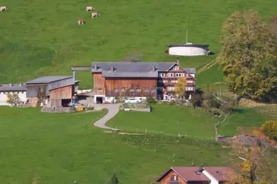 Image de Appartement de vacances Dicken pour 1 - 6 personnes avec 3 chambres à coucher - Ferme