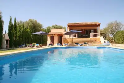 Image de La Casita avec piscine et Tv satellite, barbecue, terrasses