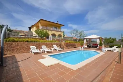 Image de Club Villamar - Villa de charme avec une vue imprenable sur la région, une belle terrasse et un b. . .