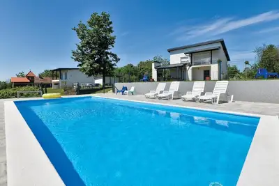Image de Belle maison à Durdevac avec WiFi