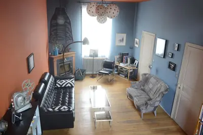 Belle maison de ville avec piscine & cheminée