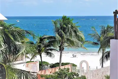 Image de Beach Condo B2 - En ville, piscine, vue sur l'océan, 100 pieds de la plage