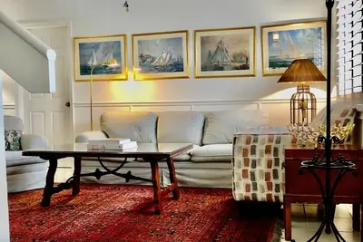 Image de Bella Vista -Steps à Carlin Park - pied de la plage!