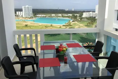 Image de Condo Penthouse avec vue sur l'océan, la montagne et la grande piscine!