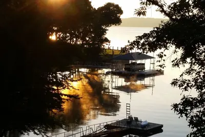 Image de Restez sur le lac Kentucky! Utilisez le dock sur les photos!