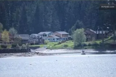 Image de 3 chambres belle propriété en bord de mer sur la liberté Bay