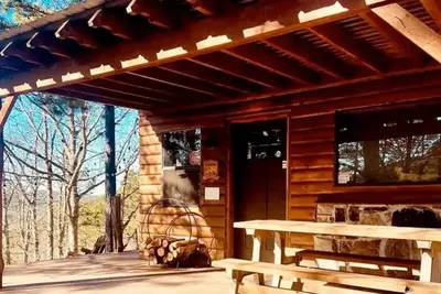 Image de 4 Br cabine de montagne isolée avec de belles vues. Chaque 3e nuit est Gratuite