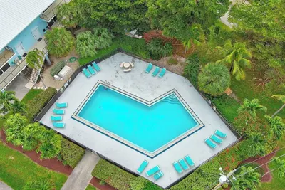 Image de Rx: Paradise ~ 2 lits 2. 5 salles de bain condo avec vue sur l'eau libre