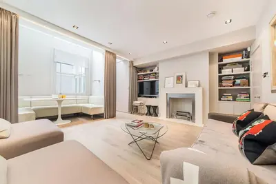 Image de Chelsea Charm dans le quartier historique de Londres, avec tous les inconvénients Mod!