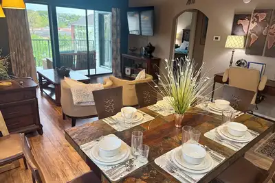 Image de Près du Strip, vue magnifique, WiFi gratuit et piscine à The Greens