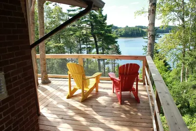 Image de Highview Three Season Cottage - aussi bas que 145 $ Cad - 3 Ch. , 1 salle de bain