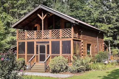 Image de Chalet de montagne de luxe à Monteagle près de Sewanee avec étang privé
