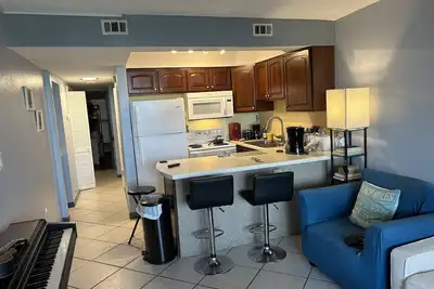 Image de Mignon Appartement 1br / 1ba pour 4 personnes - Droit Sur La Plage