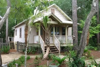 Image de Honeymoon Cottage à Steinhatchee Landing Resort