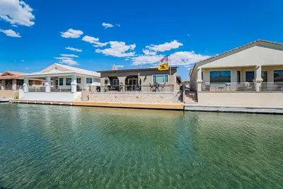 Image de River House dans les prestigieuses Moovalya Keys à Parker, Arizona