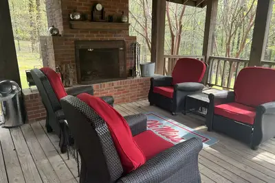 Image de Oxford, Ms Chalet avec accès plage / lac, salon extérieur avec Tv et Fp
