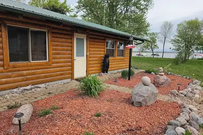 Image de Magnifique Lakehouse avec une vue fantastique sur le lac Partridge