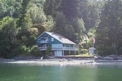 Image de Plage privée Accueil au bord de l'eau - Profitez!