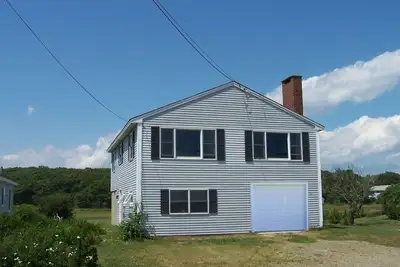 Image de Vues océan et la piscine à Fortunes Rocks Beach